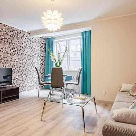 Absyntapartments 24 Rynek Daire