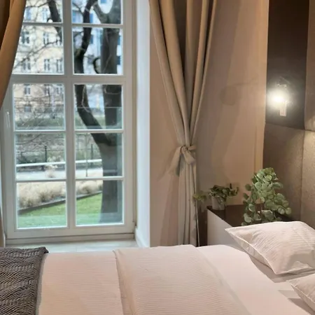 Absyntapartments 24 Rynek Вроцлав